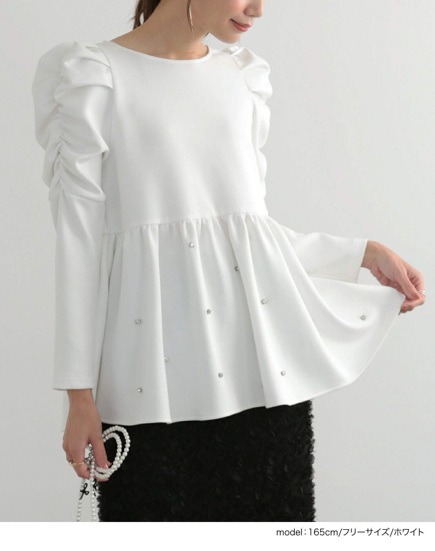000000000037-01.jpg?size=l&w=