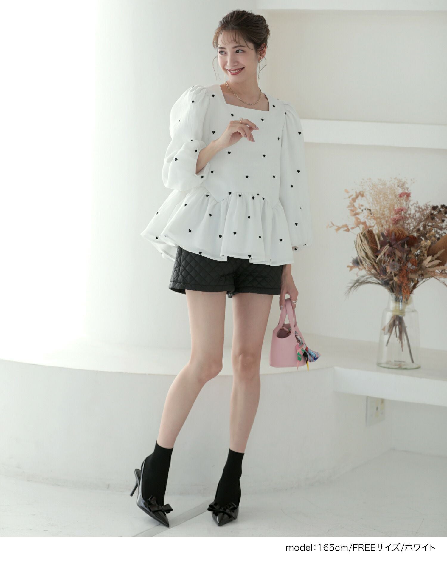 ハートトップス ハート柄 ボリューム袖 裾フレア ペプラム ブラウス