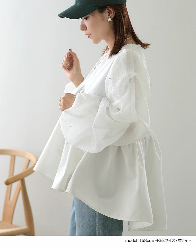 【値引き交渉可！】新品 nuovo×nuovo 春夏トップスサテン オフホワイト L フレア裾 pas de chat＜ONLINE限定＞ | COLLECTION,2026 SUMMER COLLECTION