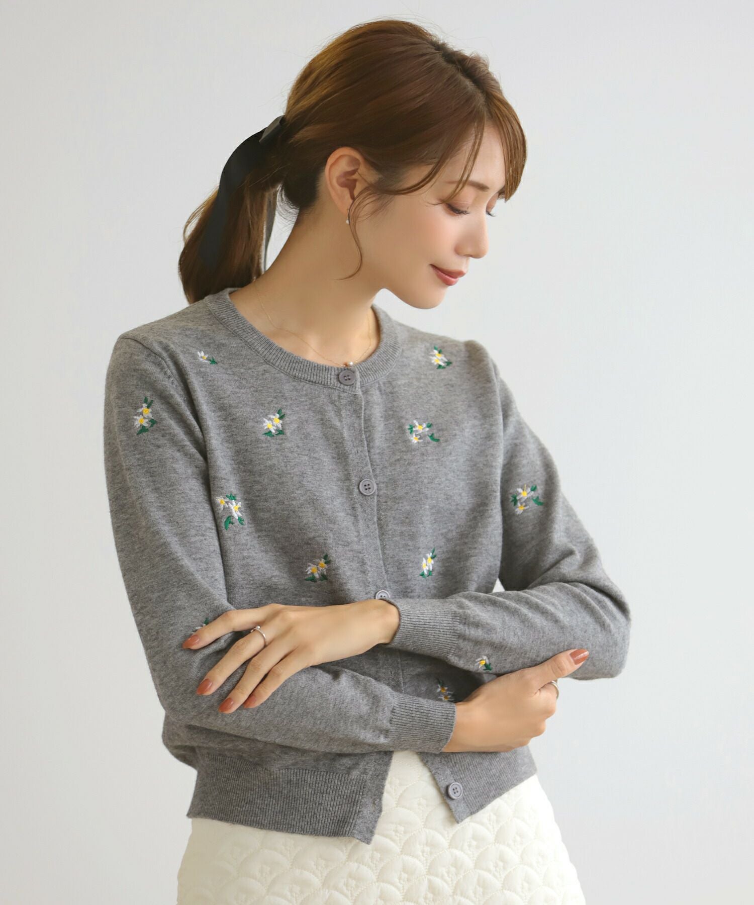 大人気/希少✨オーブ刺繍カーディガン【M】 000000000168-01.jpg?size=l&w=